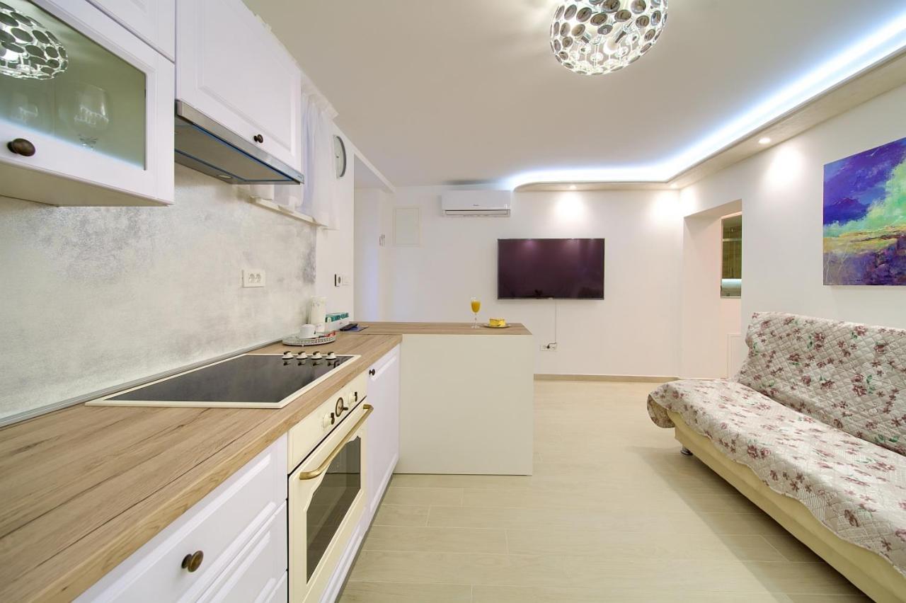 Casa Aurelia - Mali Tone Apartment Đảo Krk Ngoại thất bức ảnh